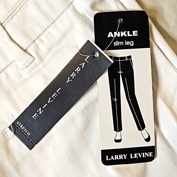 NWT Slim Leg stretch Larry Levine Pants White Size 8 - Picture 3 of 5